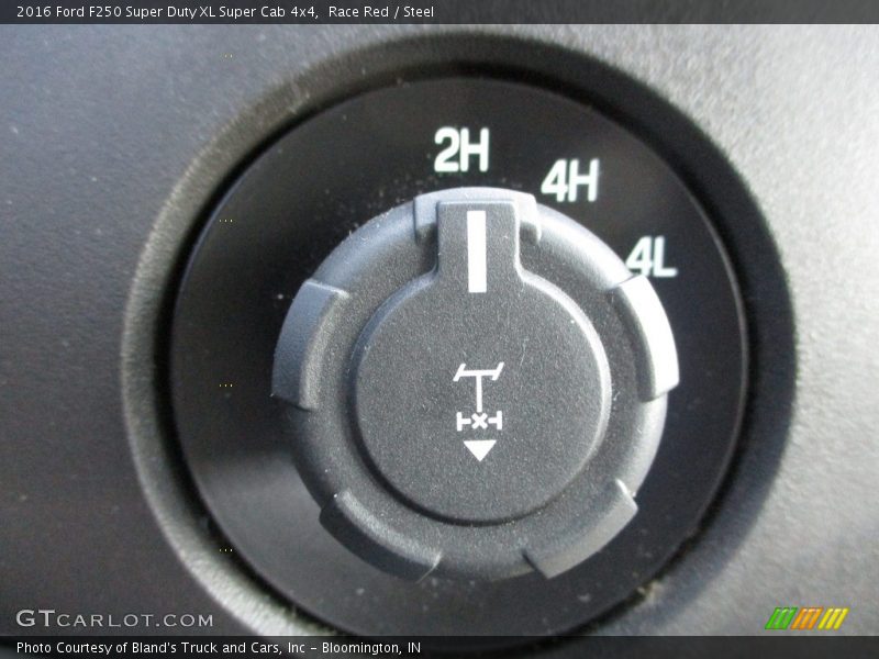 Race Red / Steel 2016 Ford F250 Super Duty XL Super Cab 4x4