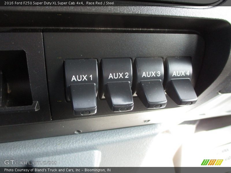 Race Red / Steel 2016 Ford F250 Super Duty XL Super Cab 4x4