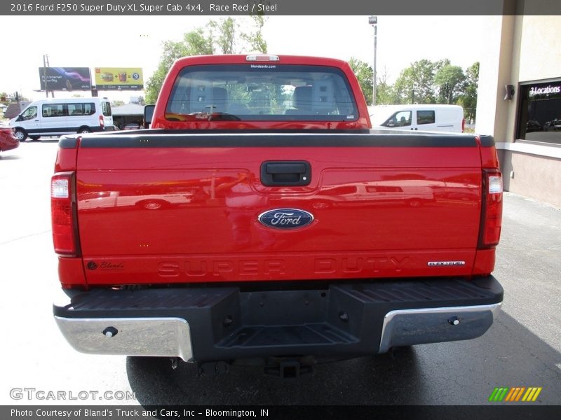Race Red / Steel 2016 Ford F250 Super Duty XL Super Cab 4x4
