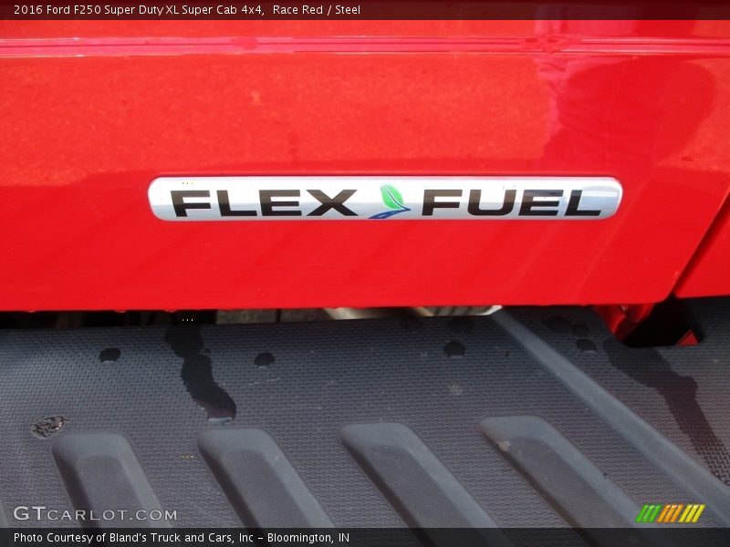Race Red / Steel 2016 Ford F250 Super Duty XL Super Cab 4x4