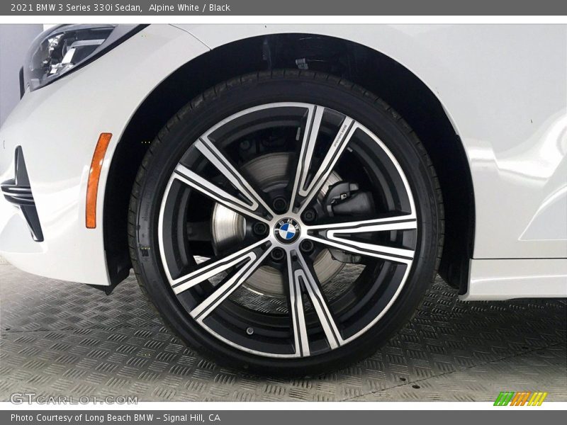 Alpine White / Black 2021 BMW 3 Series 330i Sedan