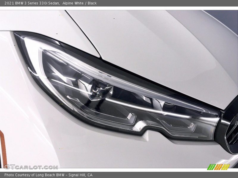 Alpine White / Black 2021 BMW 3 Series 330i Sedan