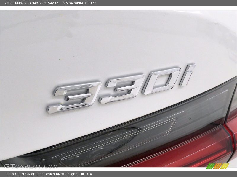 Alpine White / Black 2021 BMW 3 Series 330i Sedan