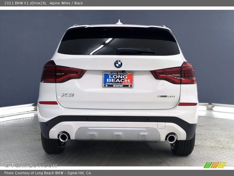 Alpine White / Black 2021 BMW X1 sDrive28i