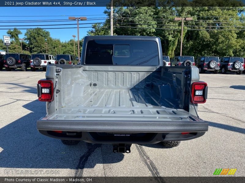 Sting-Gray / Black 2021 Jeep Gladiator Willys 4x4