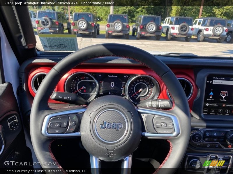 Bright White / Black 2021 Jeep Wrangler Unlimited Rubicon 4x4