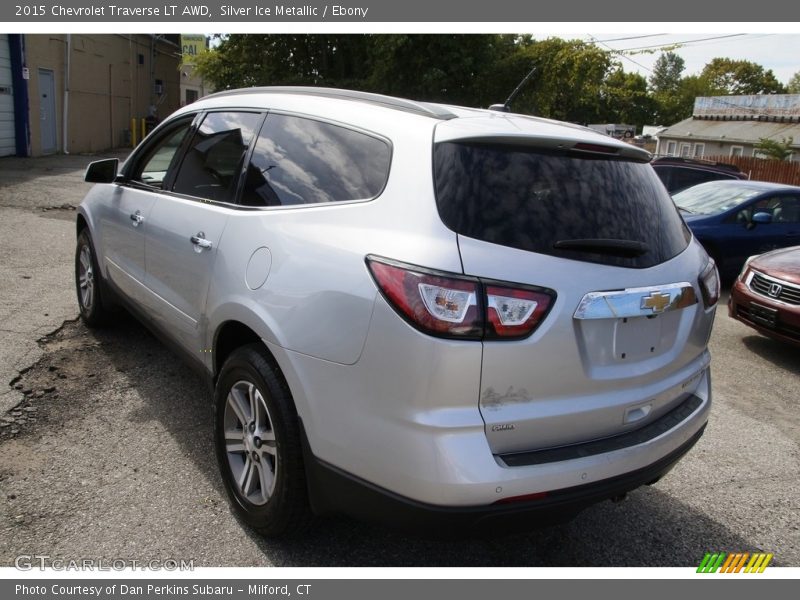 Silver Ice Metallic / Ebony 2015 Chevrolet Traverse LT AWD