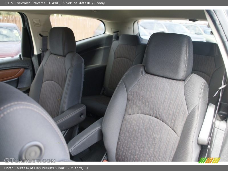 Silver Ice Metallic / Ebony 2015 Chevrolet Traverse LT AWD
