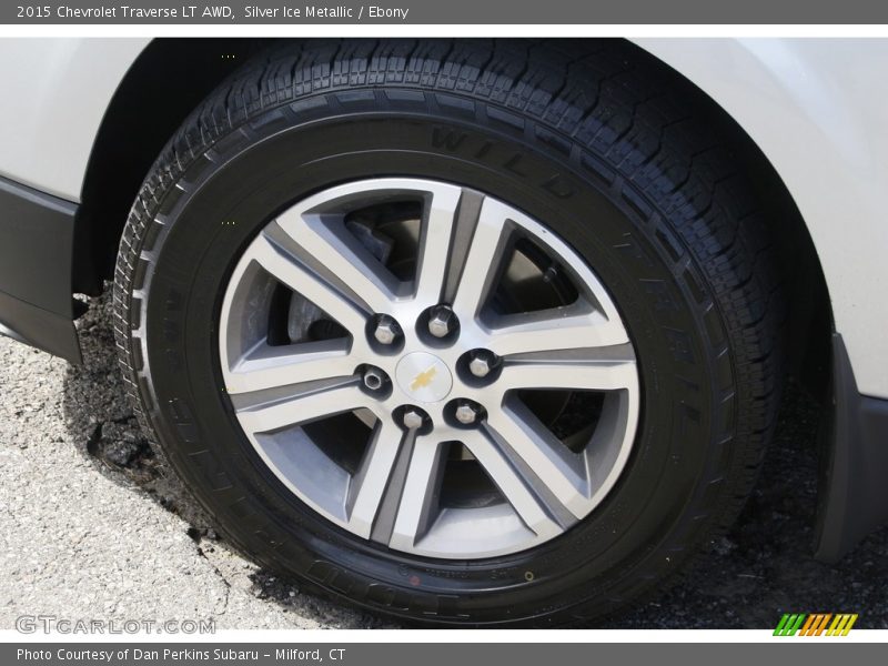 Silver Ice Metallic / Ebony 2015 Chevrolet Traverse LT AWD