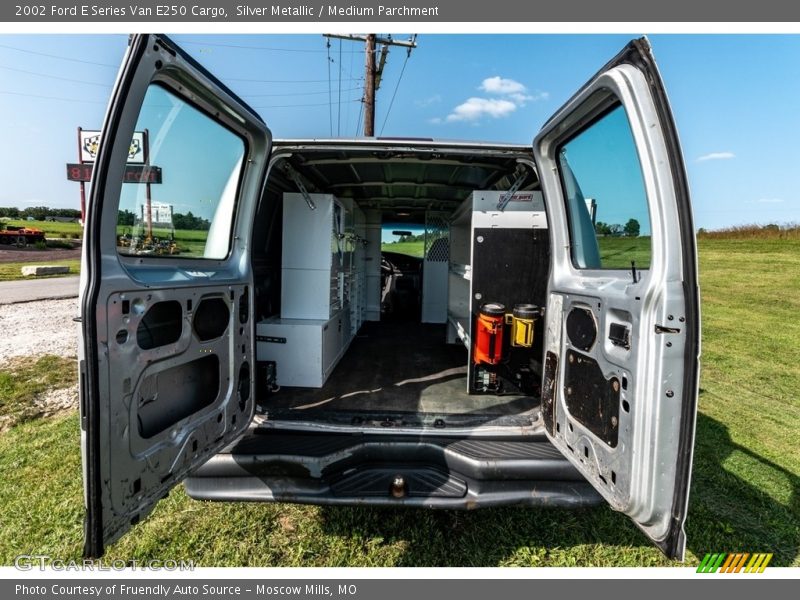 Silver Metallic / Medium Parchment 2002 Ford E Series Van E250 Cargo