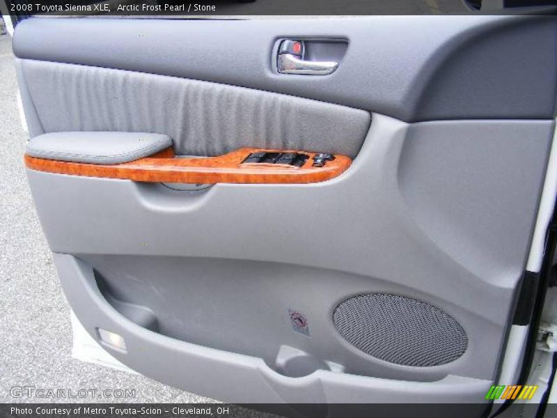 Arctic Frost Pearl / Stone 2008 Toyota Sienna XLE