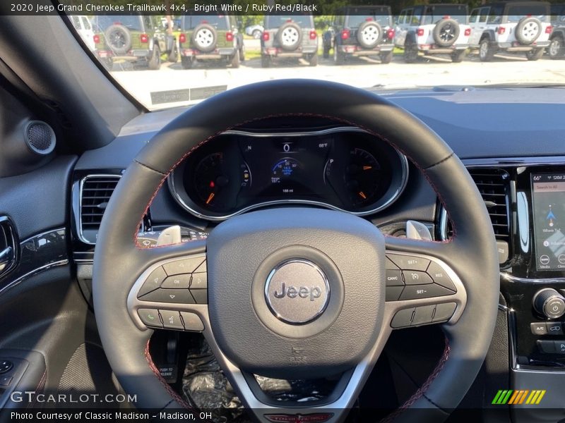 Bright White / Ruby Red/Black 2020 Jeep Grand Cherokee Trailhawk 4x4