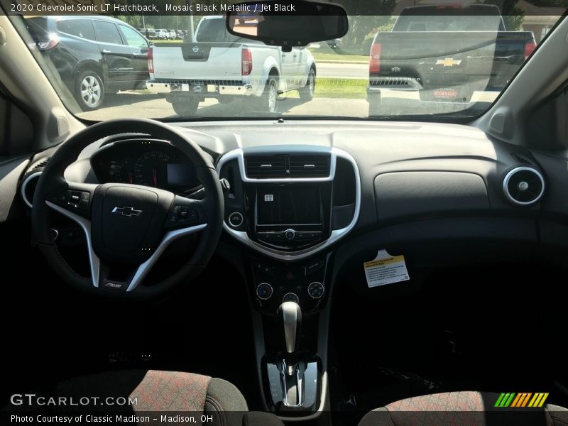 Mosaic Black Metallic / Jet Black 2020 Chevrolet Sonic LT Hatchback