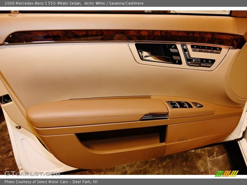 Arctic White / Savanna/Cashmere 2009 Mercedes-Benz S 550 4Matic Sedan