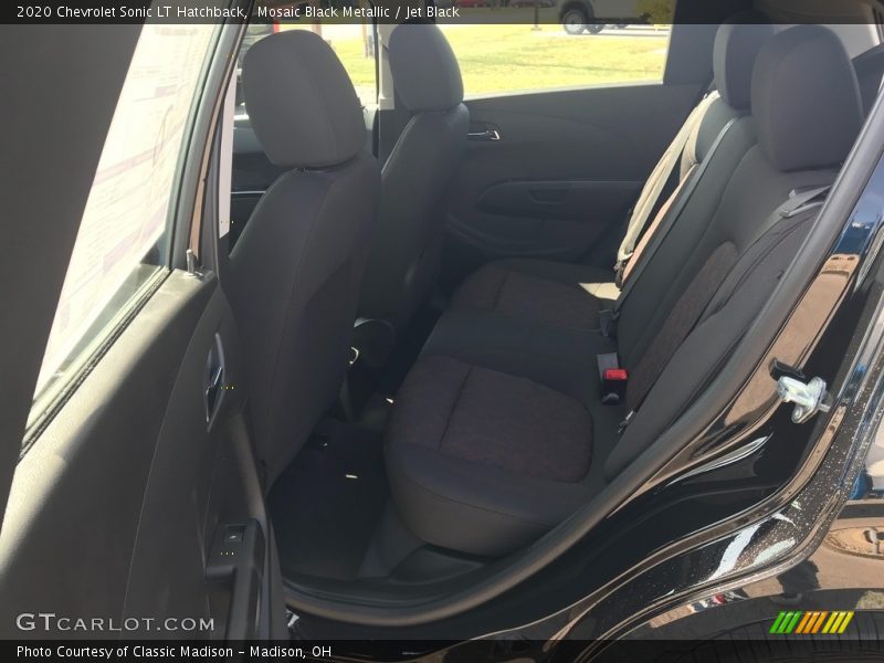 Mosaic Black Metallic / Jet Black 2020 Chevrolet Sonic LT Hatchback