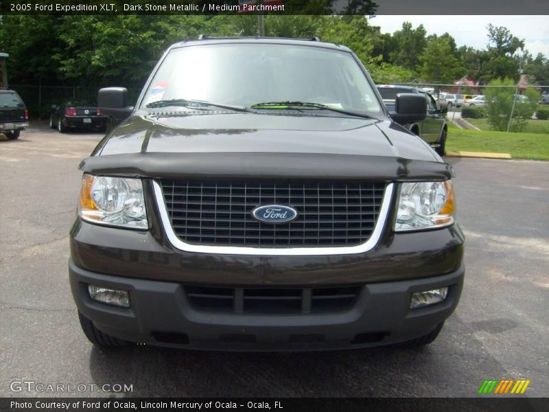 Dark Stone Metallic / Medium Parchment 2005 Ford Expedition XLT
