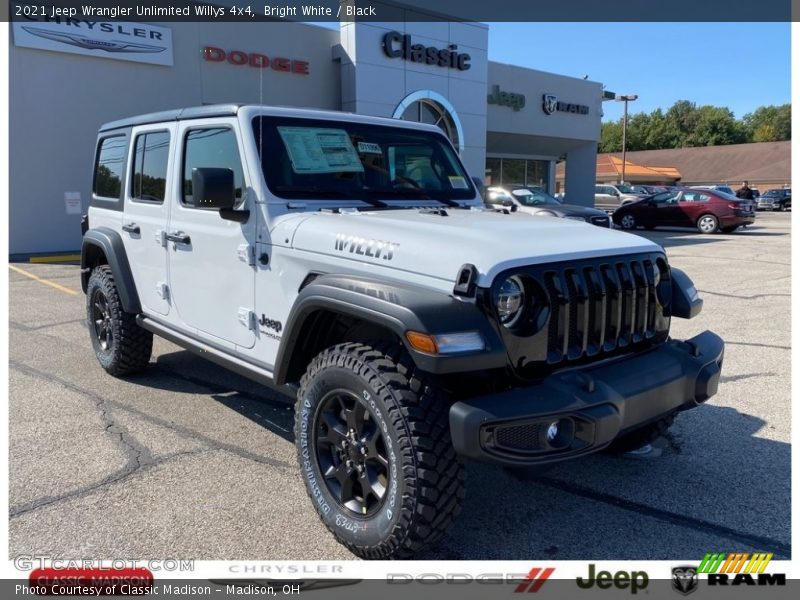 Bright White / Black 2021 Jeep Wrangler Unlimited Willys 4x4