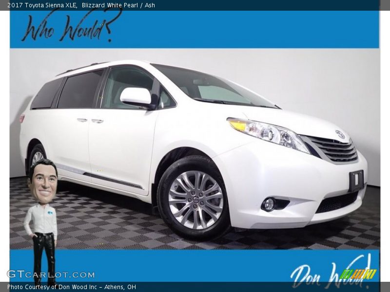 Blizzard White Pearl / Ash 2017 Toyota Sienna XLE