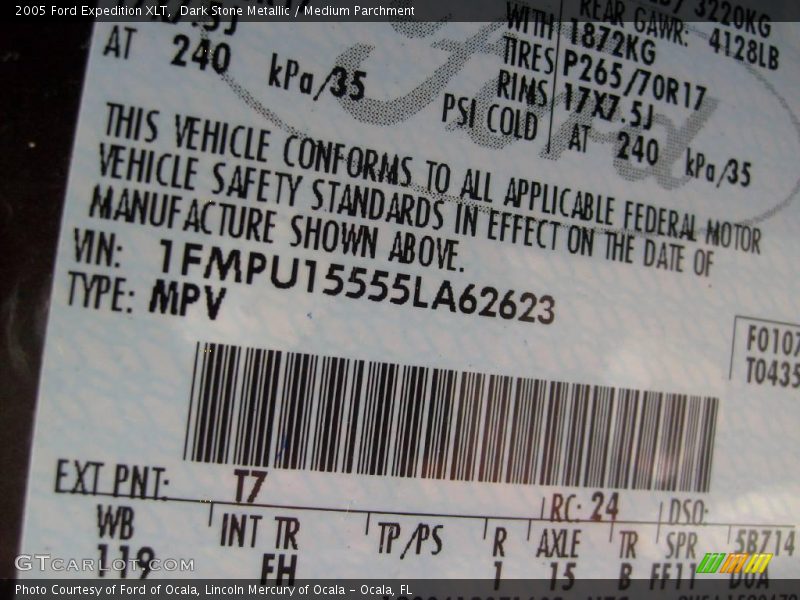 Dark Stone Metallic / Medium Parchment 2005 Ford Expedition XLT