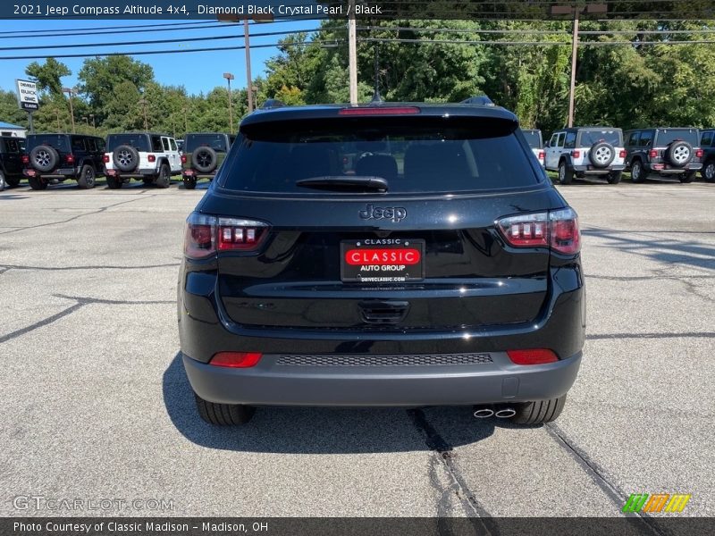 Diamond Black Crystal Pearl / Black 2021 Jeep Compass Altitude 4x4