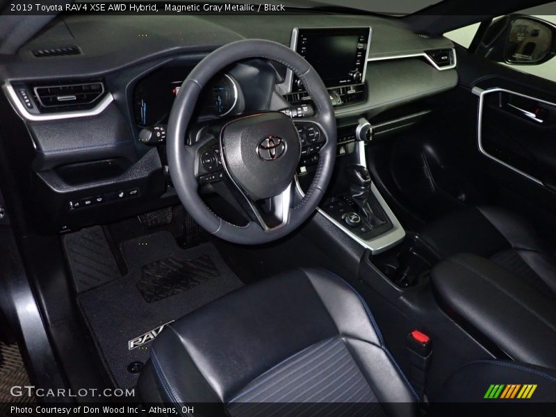 Magnetic Gray Metallic / Black 2019 Toyota RAV4 XSE AWD Hybrid