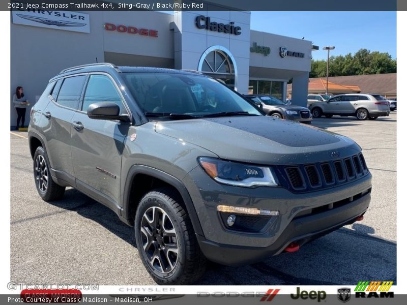 Sting-Gray / Black/Ruby Red 2021 Jeep Compass Trailhawk 4x4