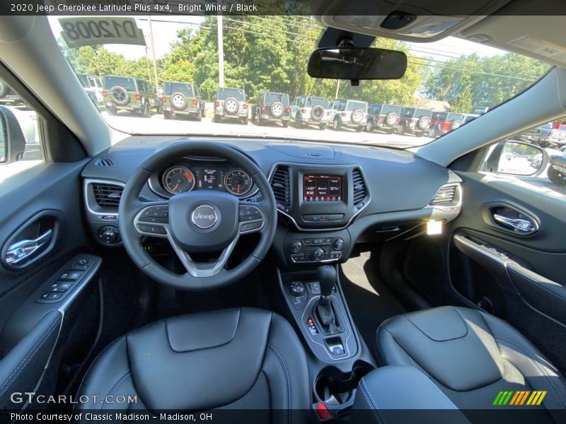 Bright White / Black 2020 Jeep Cherokee Latitude Plus 4x4