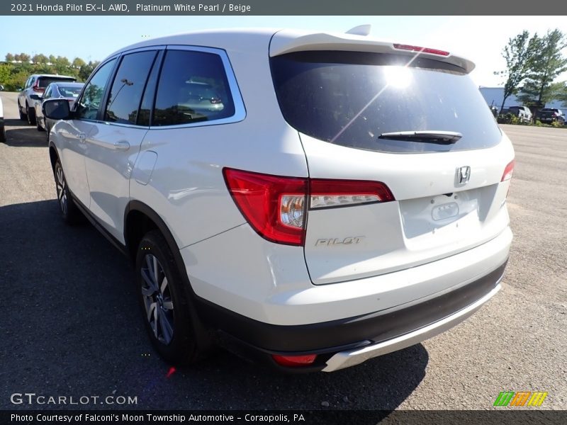 Platinum White Pearl / Beige 2021 Honda Pilot EX-L AWD