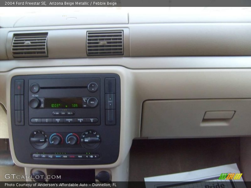 Arizona Beige Metallic / Pebble Beige 2004 Ford Freestar SE