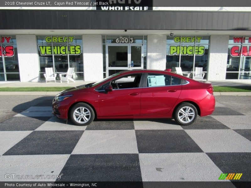 Cajun Red Tintcoat / Jet Black 2018 Chevrolet Cruze LT