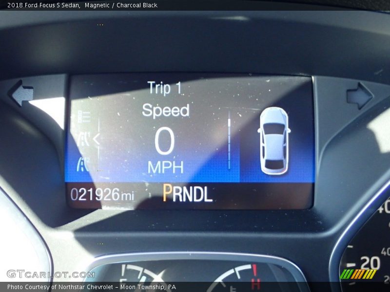 Magnetic / Charcoal Black 2018 Ford Focus S Sedan