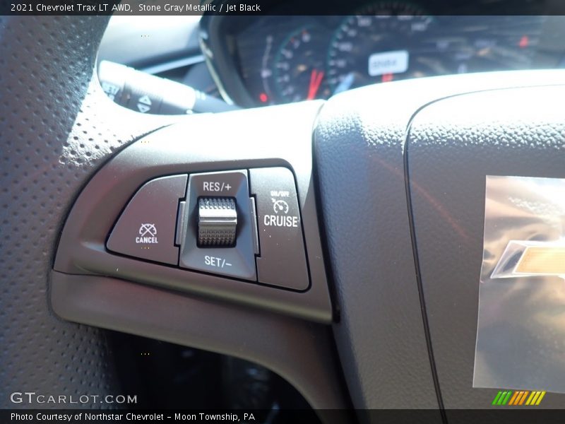  2021 Trax LT AWD Steering Wheel