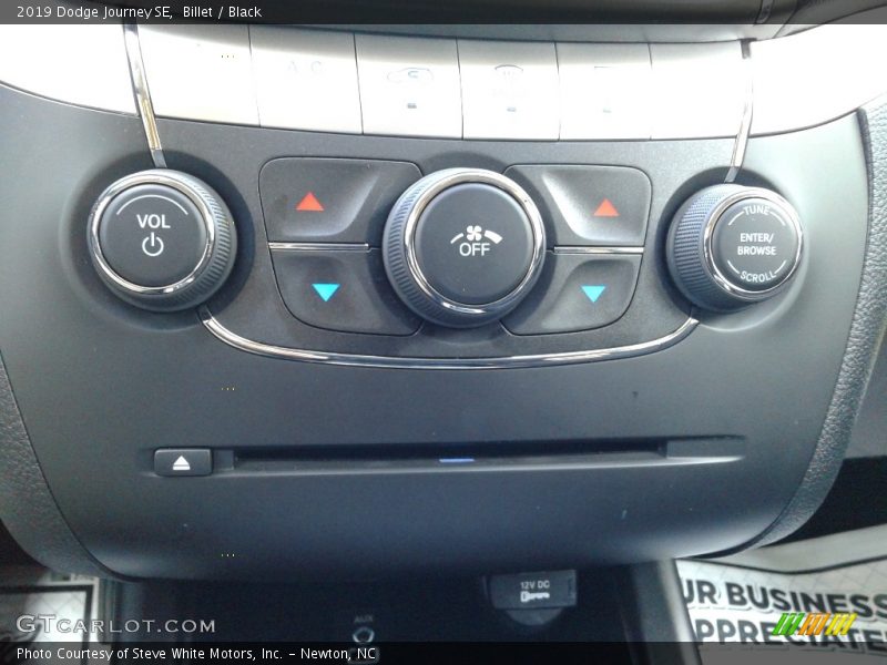 Billet / Black 2019 Dodge Journey SE