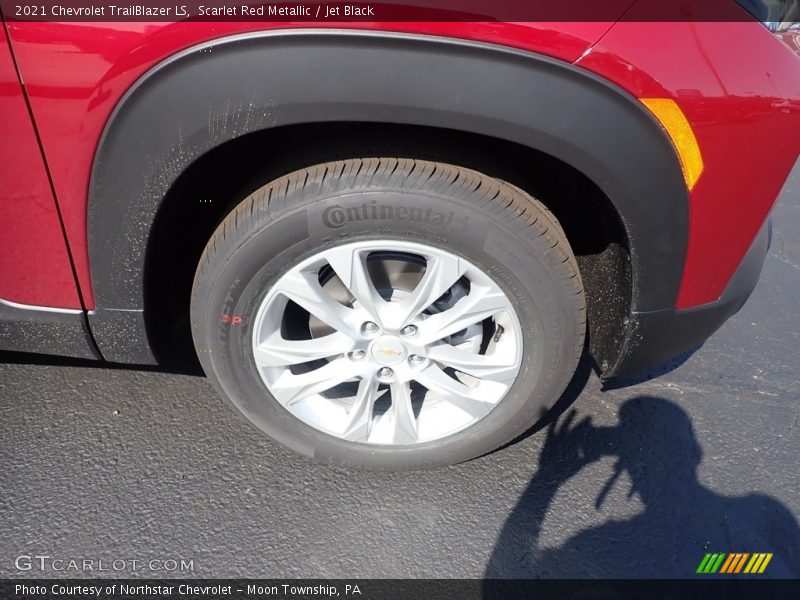 Scarlet Red Metallic / Jet Black 2021 Chevrolet TrailBlazer LS