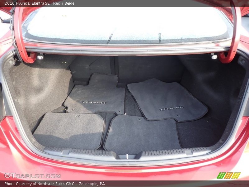 Red / Beige 2016 Hyundai Elantra SE