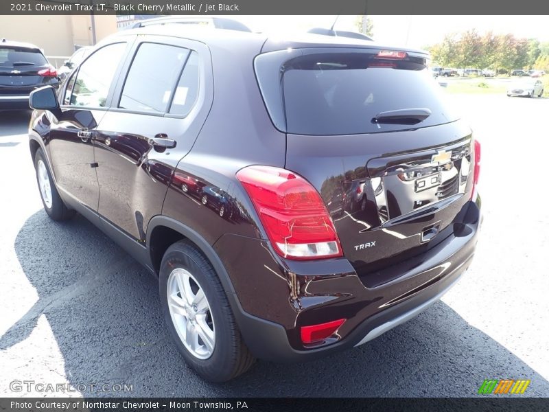 Black Cherry Metallic / Jet Black 2021 Chevrolet Trax LT