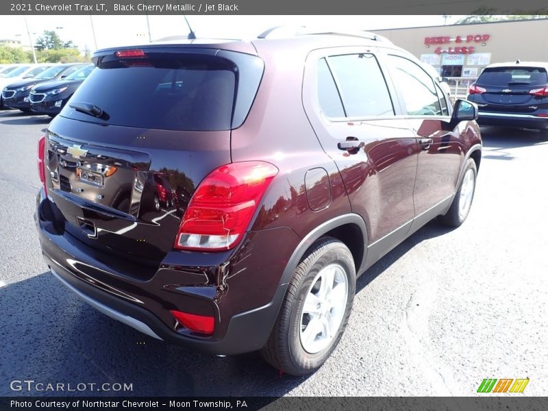 Black Cherry Metallic / Jet Black 2021 Chevrolet Trax LT