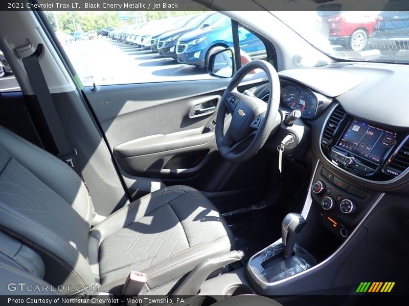 Black Cherry Metallic / Jet Black 2021 Chevrolet Trax LT