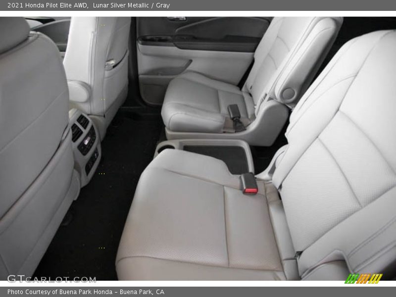 Lunar Silver Metallic / Gray 2021 Honda Pilot Elite AWD