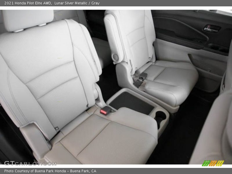Lunar Silver Metallic / Gray 2021 Honda Pilot Elite AWD