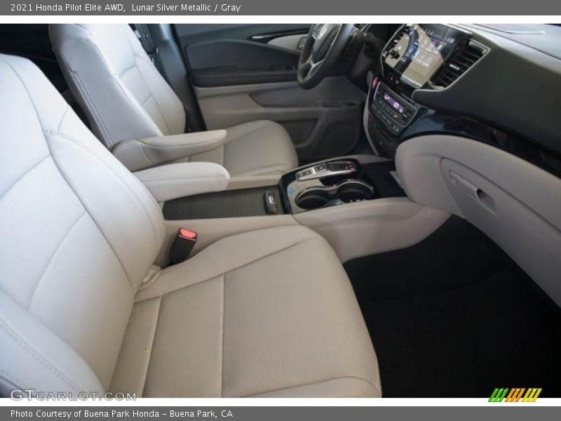 Lunar Silver Metallic / Gray 2021 Honda Pilot Elite AWD