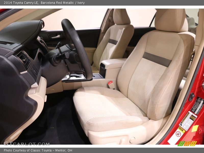 Barcelona Red Metallic / Ivory 2014 Toyota Camry LE