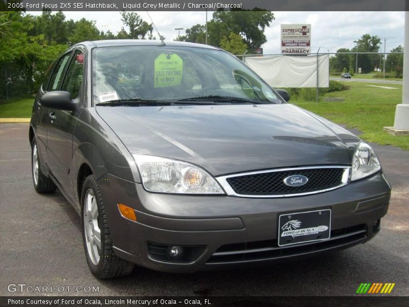 Liquid Grey Metallic / Charcoal/Charcoal 2005 Ford Focus ZX5 SES Hatchback