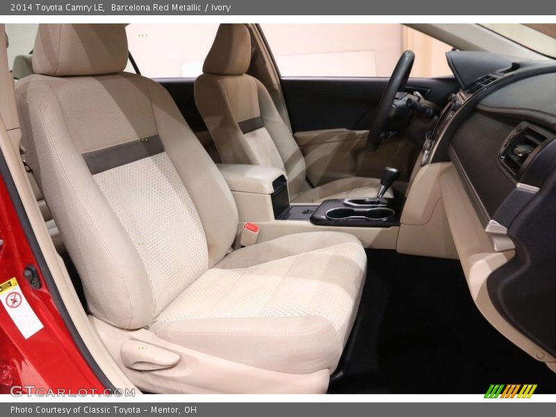 Barcelona Red Metallic / Ivory 2014 Toyota Camry LE