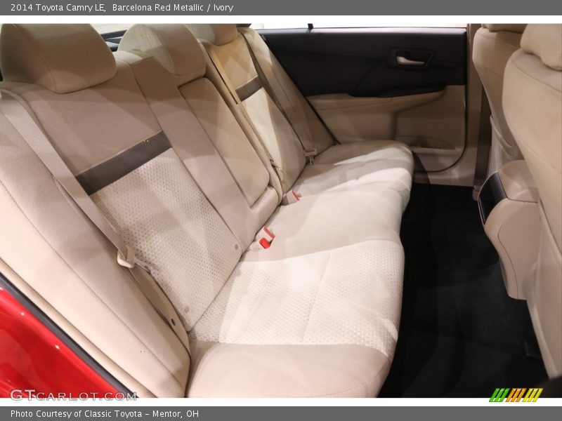 Barcelona Red Metallic / Ivory 2014 Toyota Camry LE