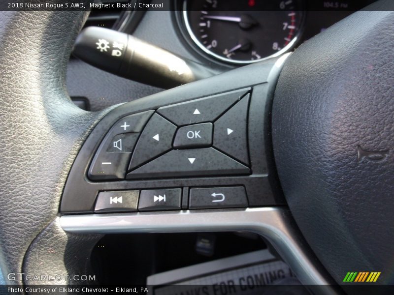 Magnetic Black / Charcoal 2018 Nissan Rogue S AWD