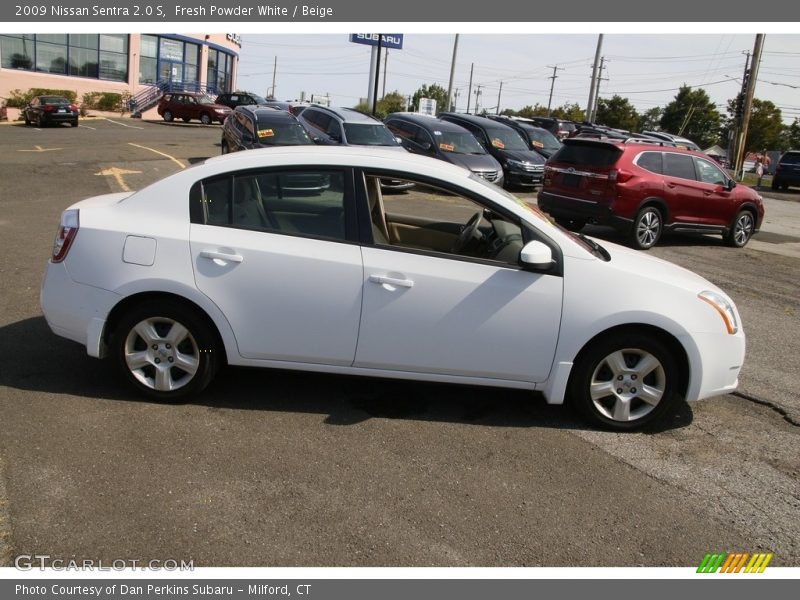 Fresh Powder White / Beige 2009 Nissan Sentra 2.0 S