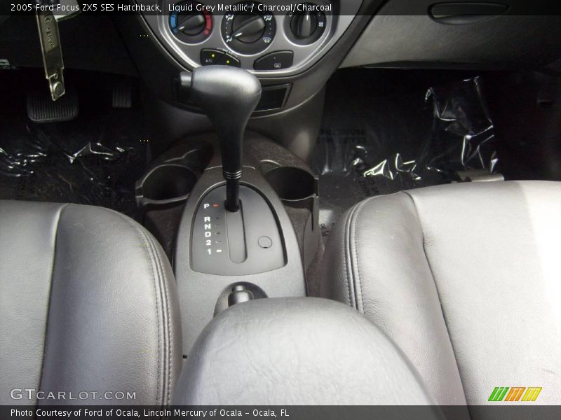 Liquid Grey Metallic / Charcoal/Charcoal 2005 Ford Focus ZX5 SES Hatchback