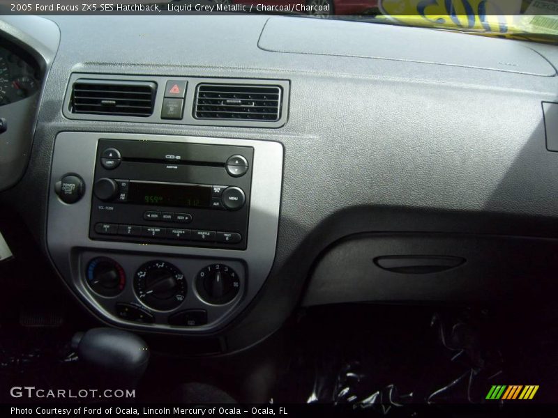 Liquid Grey Metallic / Charcoal/Charcoal 2005 Ford Focus ZX5 SES Hatchback