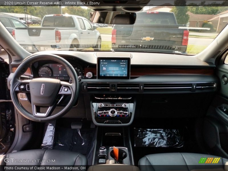 Dashboard of 2020 Corsair Reserve AWD